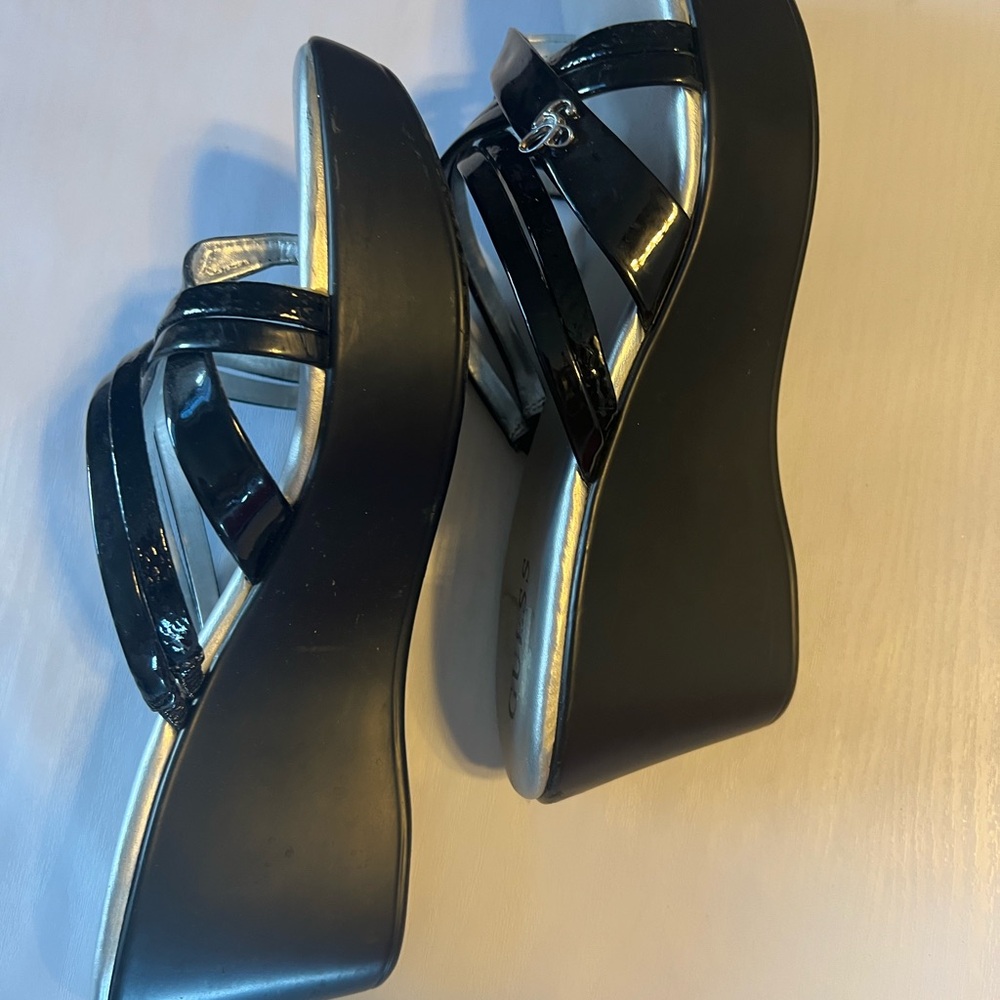 GUESS Sandals - Picture 2 of 6